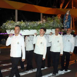 Encenação e Procissão